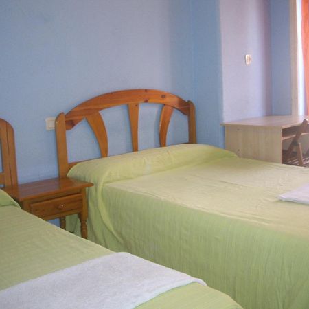 Hostal Pacios Madrid Kültér fotó