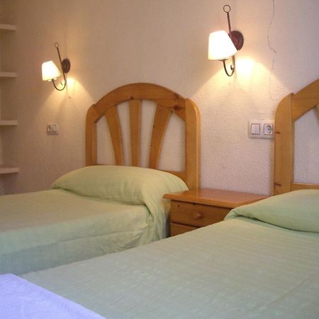 Hostal Pacios Madrid Kültér fotó