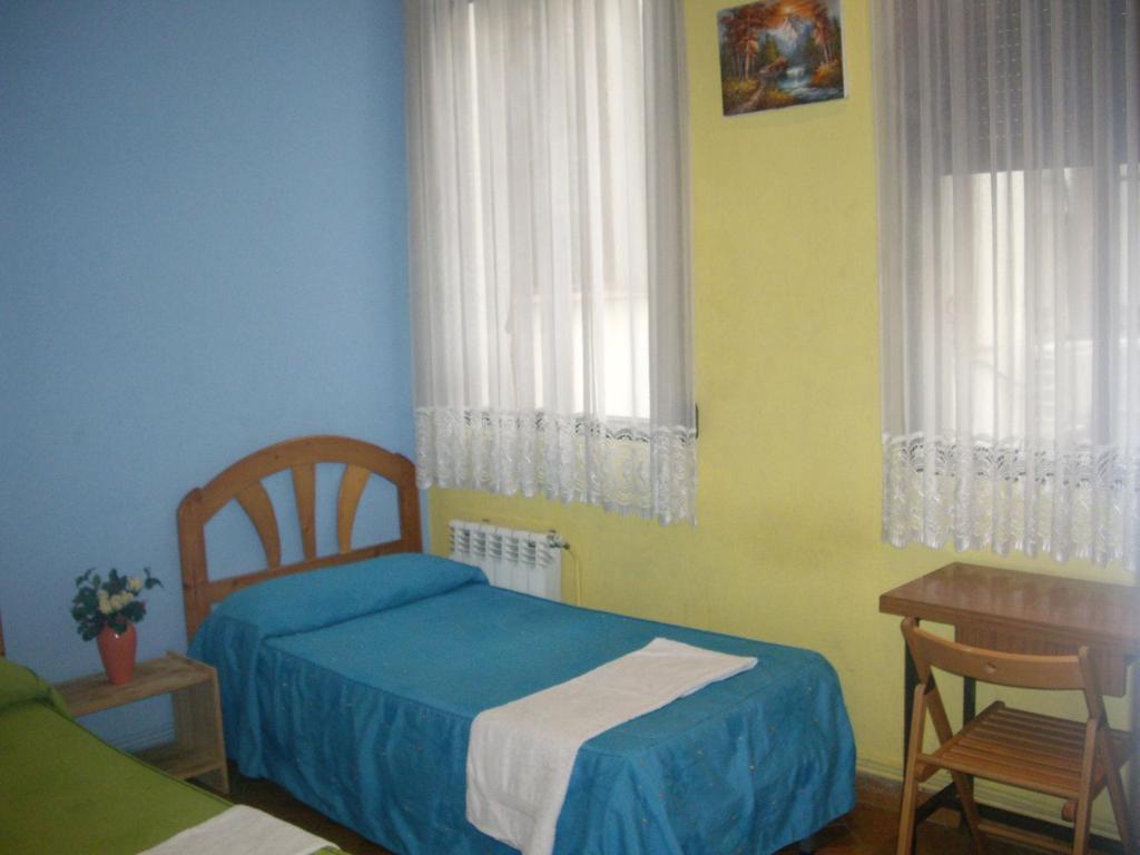 Hostal Pacios Madrid Szoba fotó