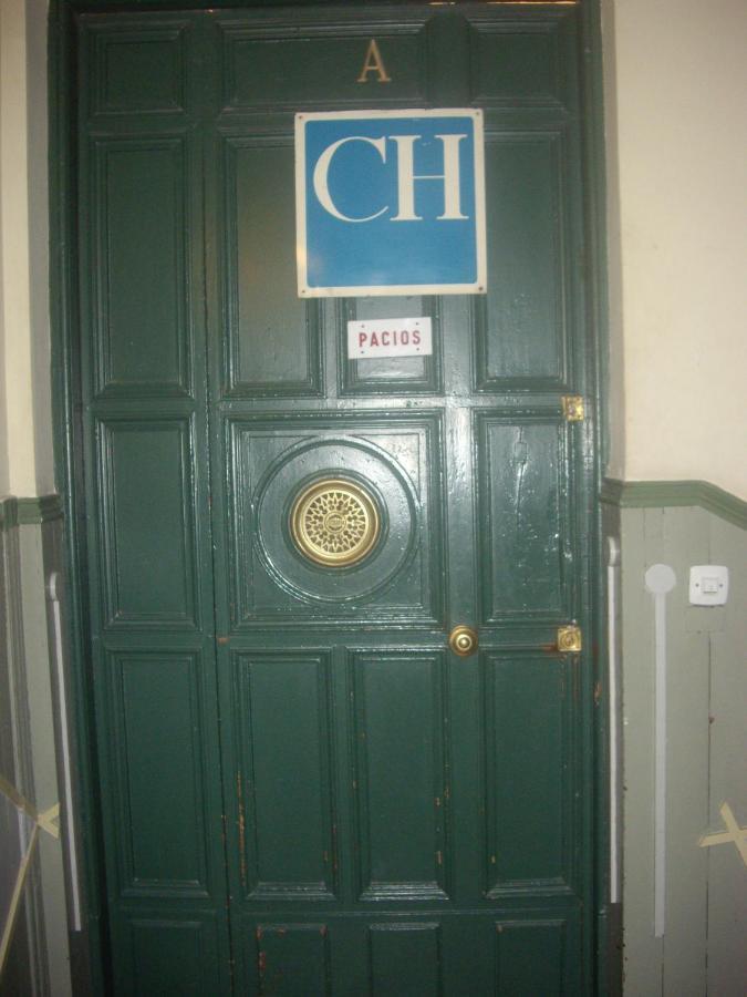 Hostal Pacios Madrid Kültér fotó